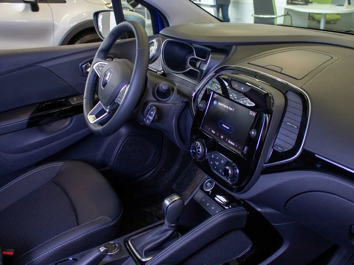 Машина застряла на льду как выехать. Рено каптур салон новый кузов. Каптур 1. Каптур 1. 3 вариатор.