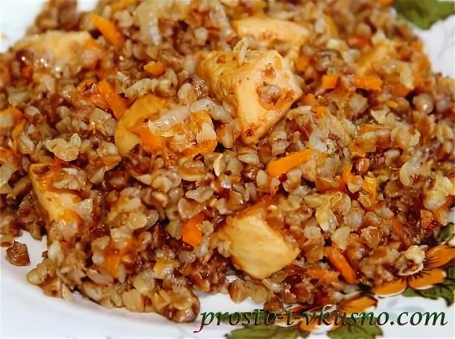 Гречка по купечески рецепт с куриного. Гречка по-купечески с фаршем. Гречка по-купечески с курицей. Гречка по купечески рецепт с куриного. Гречка по купечески рецепт с куриного.