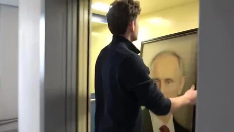 Лифт портрет
