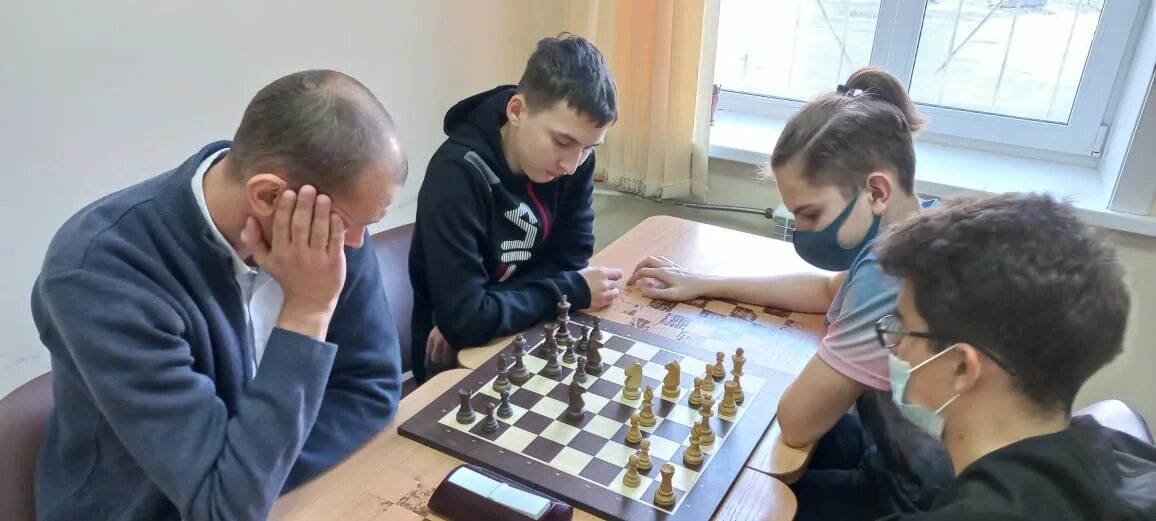 На турнир по шахматам прибыло 26 участников. На турнир по шахматам прибыло 26 участников. Минкультуры шахматы. На турнир по шахматам прибыло 26 участников. На турнир по шахматам прибыло 26 участников.