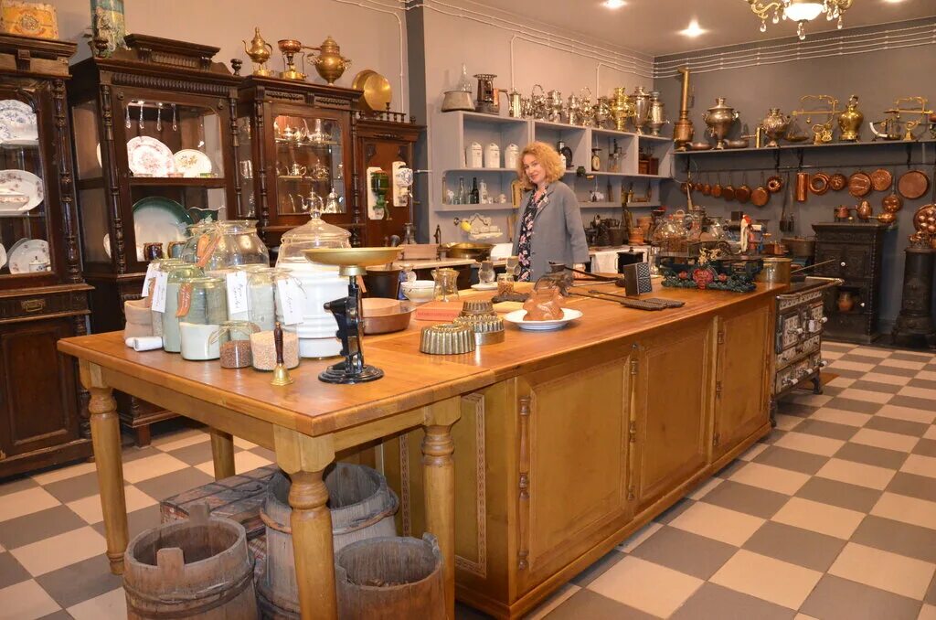 кухмистерская сергиев. сергиевская кухмистерская сергиев посад. сергиев посад кухмистерская музей. кухмистерская сергиев. музей сергиевская кухмистерская и ландринная лавка сергиев посад.