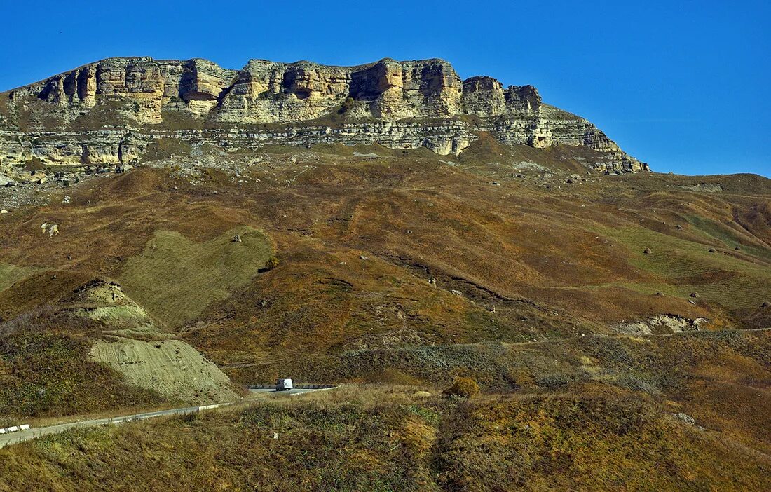 Азербайджанский суп бозбаш из говядины. Баш пчелпром. Терияки маки. Армянский суп бозбаш. Карт-джурт эль-тюбю.