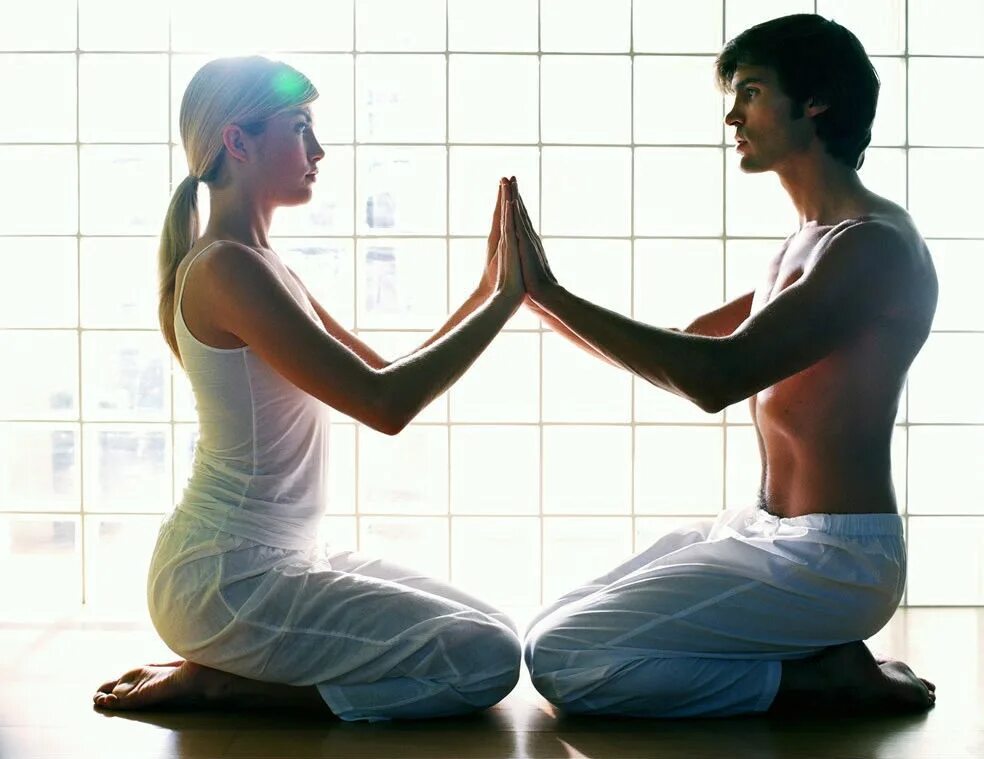 Йога мужчина и женщина. Тантрические практики. Медитация мужчина и женщина. Пара медитация. Признаки кармических отношений между мужчиной