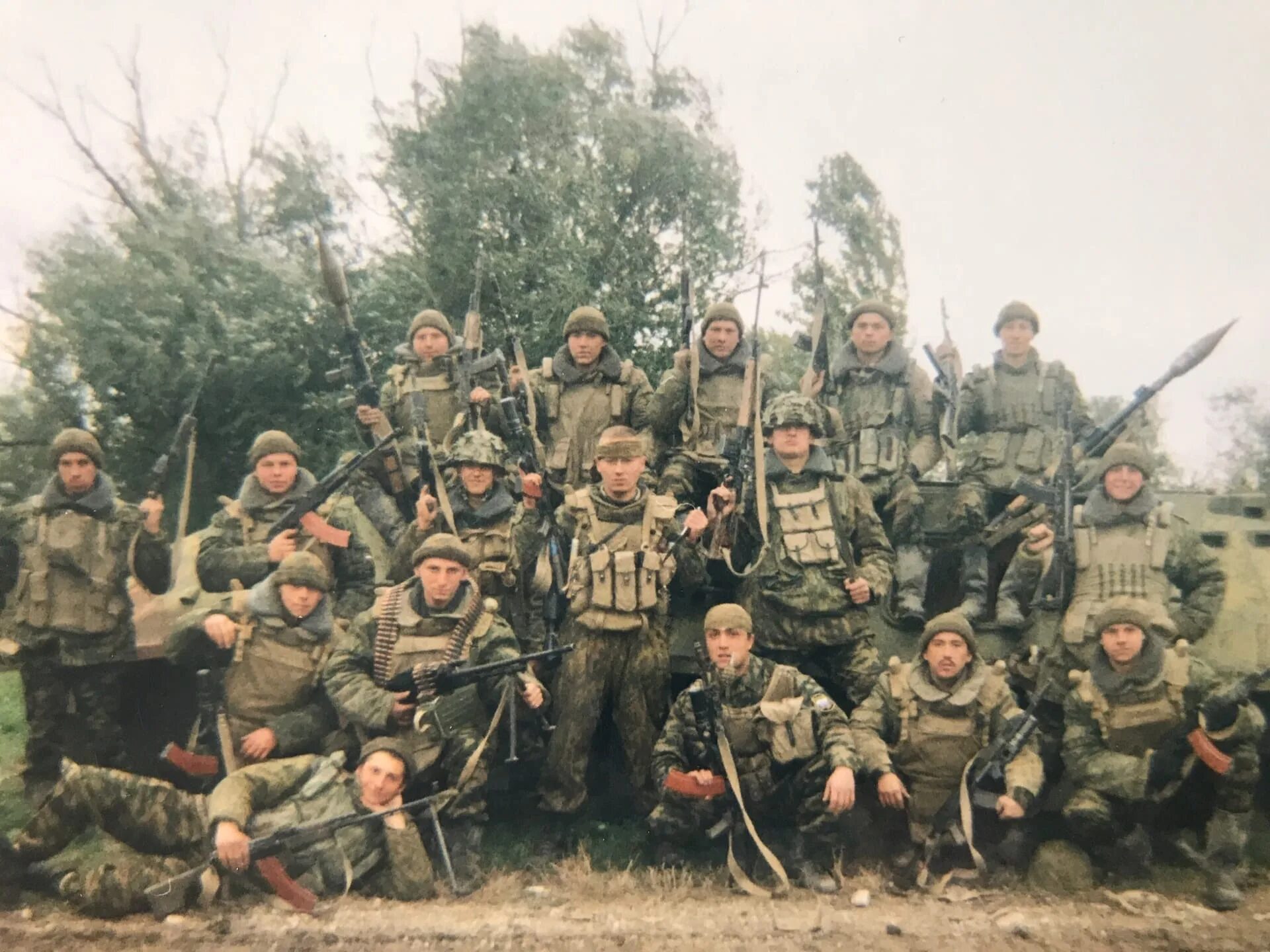 Росич чечня 1995. Ханкала 2001 чечня. Дивизия чечни. Чечня 1995 десантники. Псковский десант в чечне 6 рота.