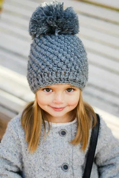Вяжем модные шапки для девочек Все модели Галерея пользователя Mosaika Knitting patterns, Velvet acorn, Crochet