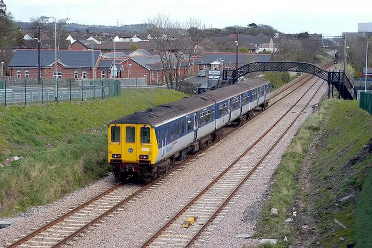 Class 450. Trains passing