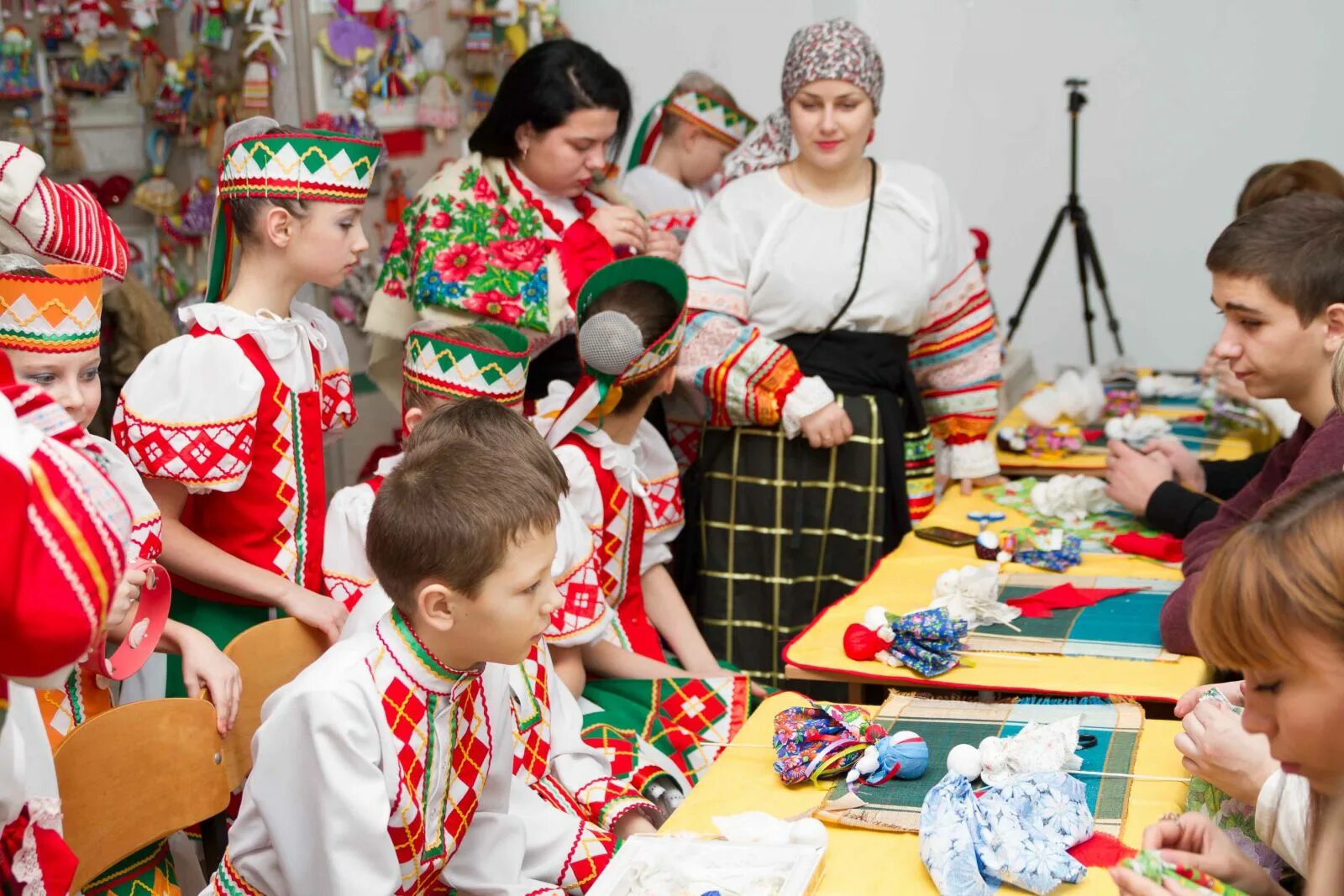 Национально культурный компонент. Народное искусство для дошкольников. Фольклорный праздник. Праздник Ремесла в детском саду. Мастера народных промыслов.