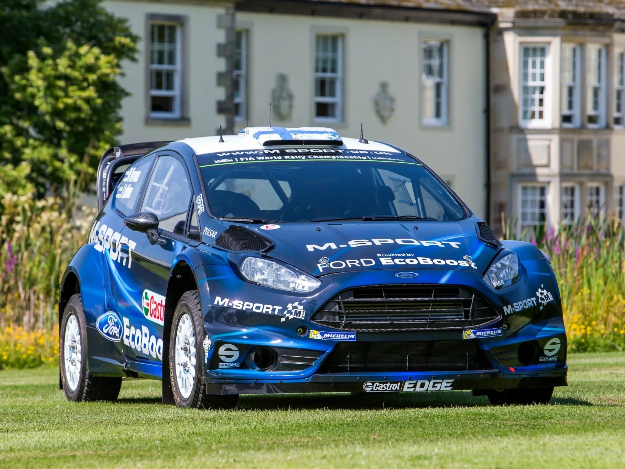 Форд рейсинг. Ралли Форд Фиеста RS. Ford Fiesta RS WRC. Ford Fiesta WRC. Форд Фиеста раллийная.