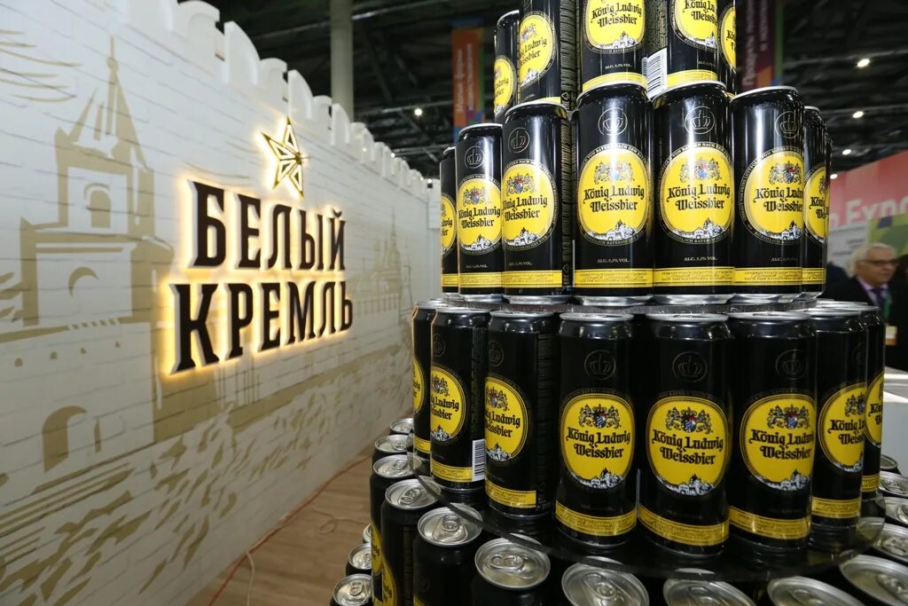 Белый Кремль пивоваренный завод. Пиво Konig. Продэкспо пиво. Konig Ludwig.