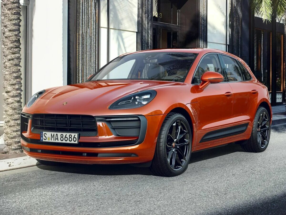 Amore 2 macan. Porsche Macan 2022. Porsche Macan 2021. Порше Макан 2022. Порше Макан оранжевый.