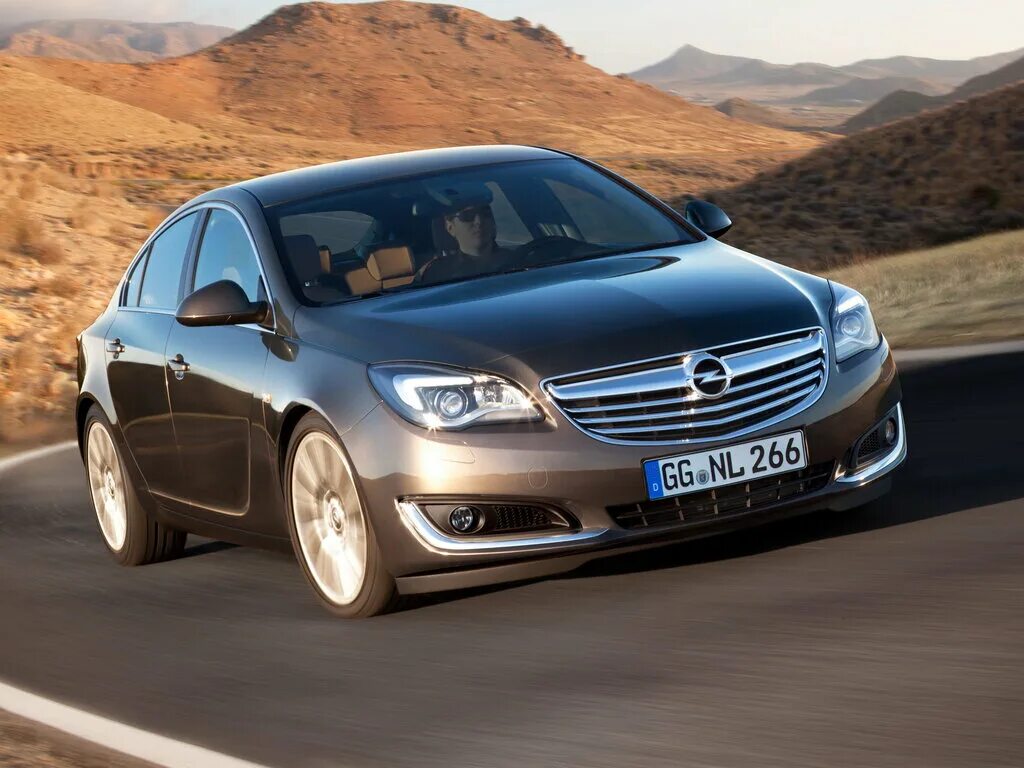 Опель Инсигния 2014. Opel Insignia 2013. Opel Insignia 2014 седан. Опель Инсигния 2013.