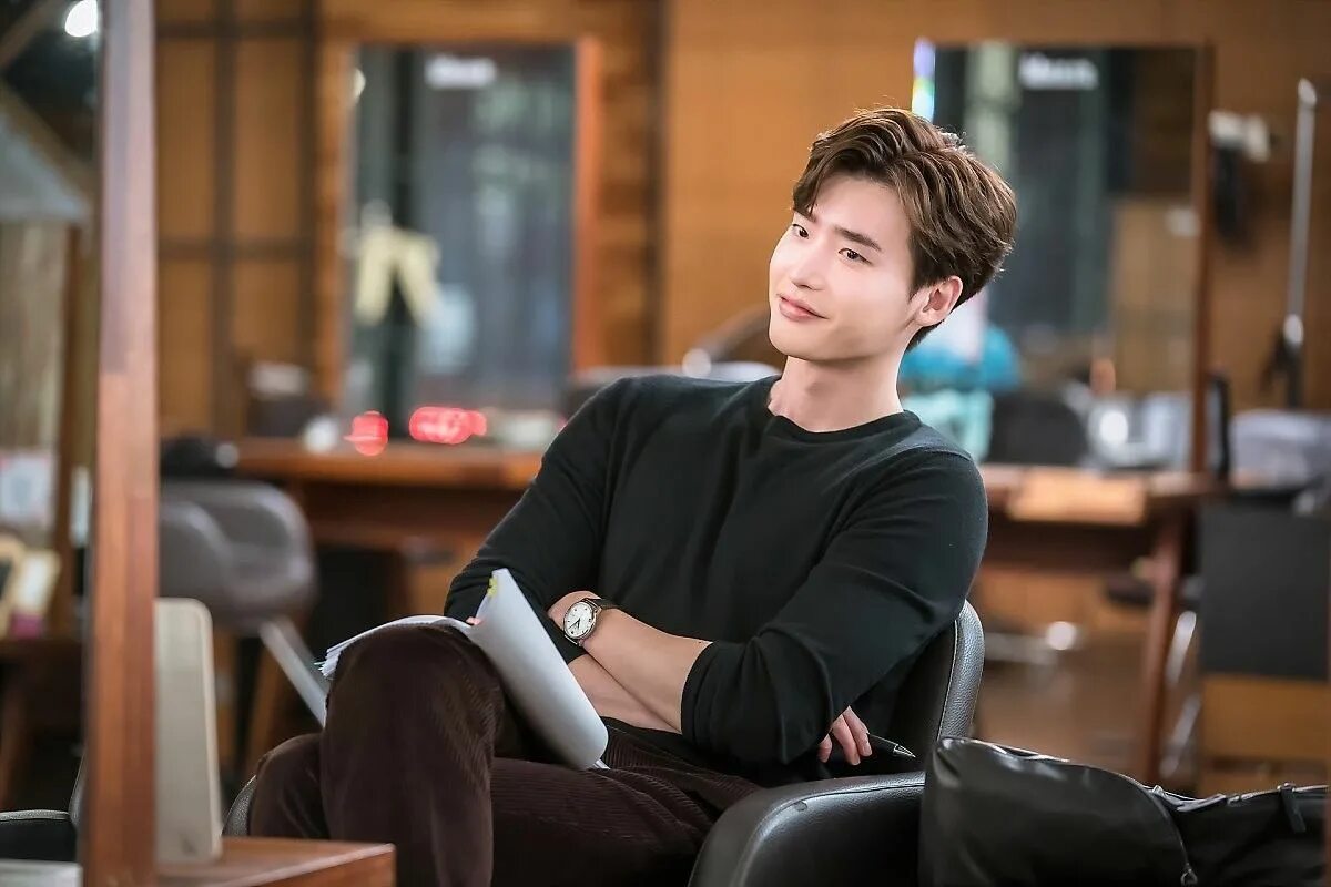 Идея двух миров. Ли Чон сок. Ли Чон сок (Lee Jong Suk). Lee Jong Suk дорамы. Ли Джон сок дорама.