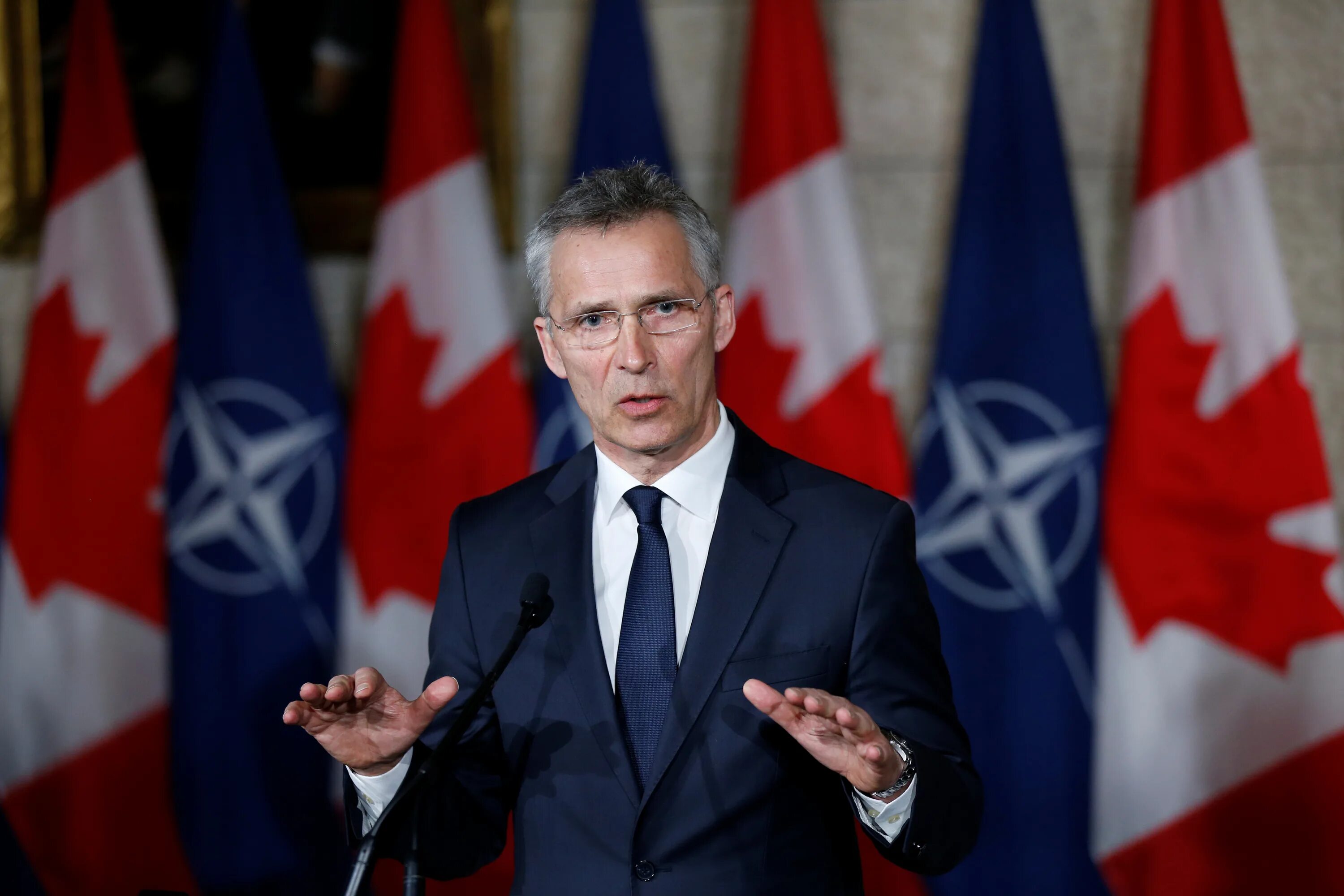 Нато предупреждает. Jens Stoltenberg NATO. Секретарь НАТО Йенс Столтенберг. НАТО Йенс Столтенберг злой.