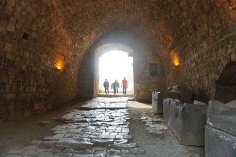 Крепость внутри крепости 4 буквы сканворд