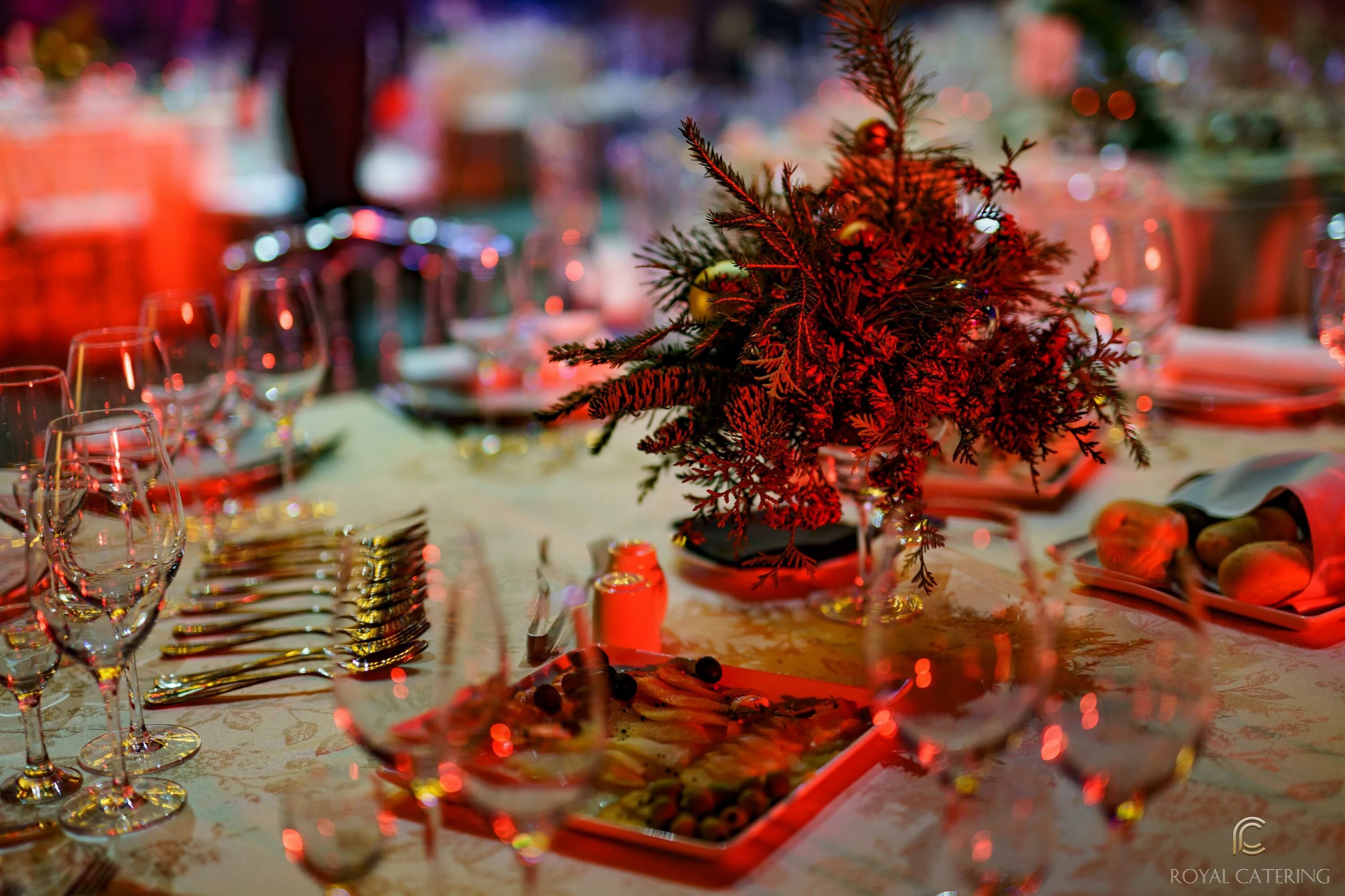 новогодний банкет пермь. новогодние банкетные блюда. новогодний банкет. новогодний банкет в ресторане. новогодний банкет пермь.