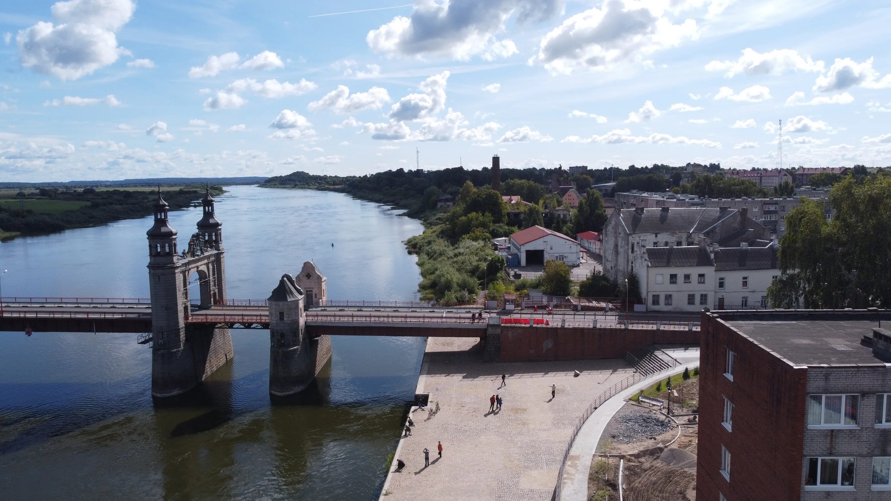 Где город советск