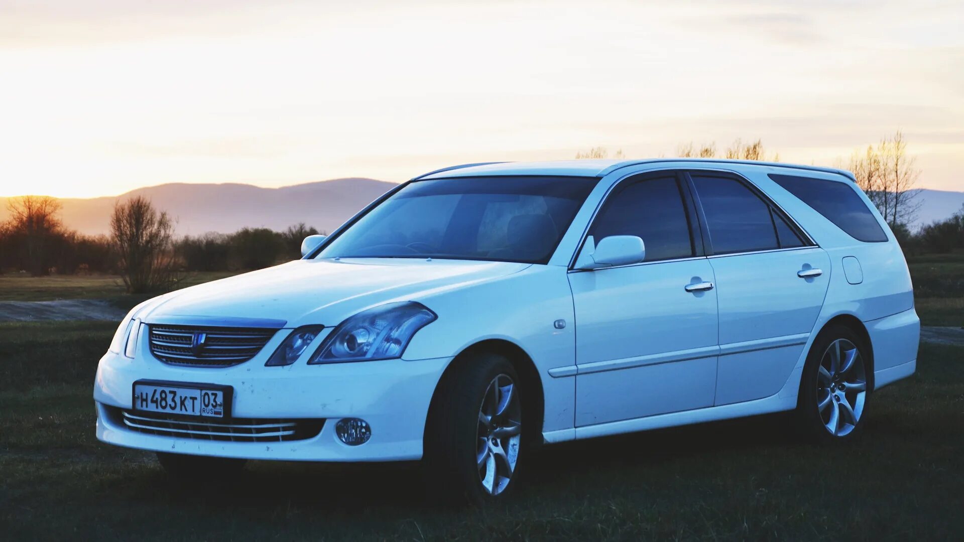 Mark blit. Toyota mark ii blit. toyota mark ii blit (x110).