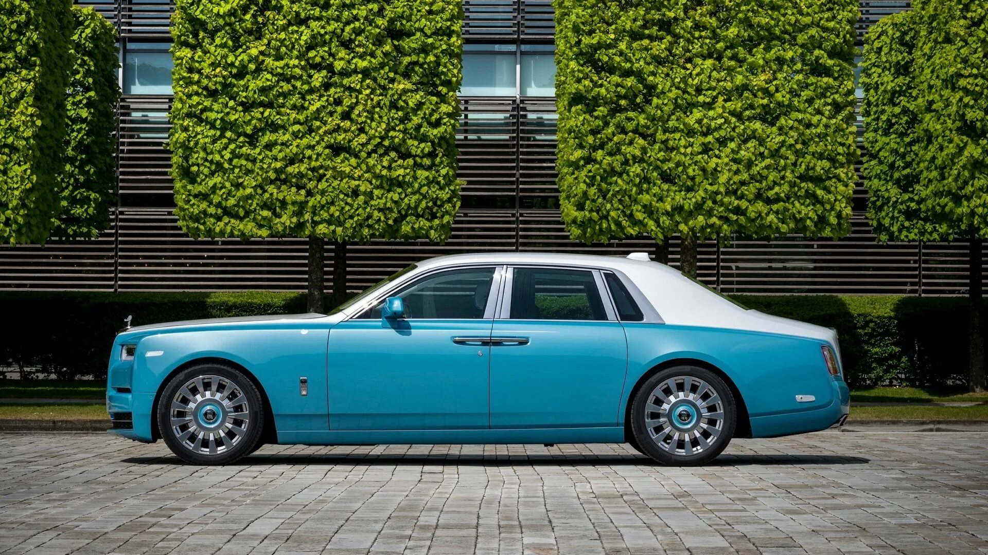 Rolls royce arcadia. Rolls Royce Phantom 2022. Роллс Ройс Фантом купе 2022. Rolls Royce Phantom 2019. Роллс Ройс Фантом Лонг 2020.