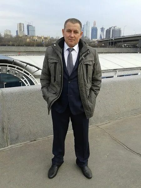 человек 53 года. возраст 53 года мужчина. возраст 53 года мужчина. мужчина 53 года. мужчина 51 год.