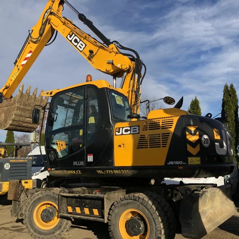 Экскаваторы 0 5 м3. Экскаватор JCB js160w. Экскаватор JCB 160. Грейфер JCB js 160 w. Экскаватор JCB js160w VIN-jcbjw16dtg2143258.