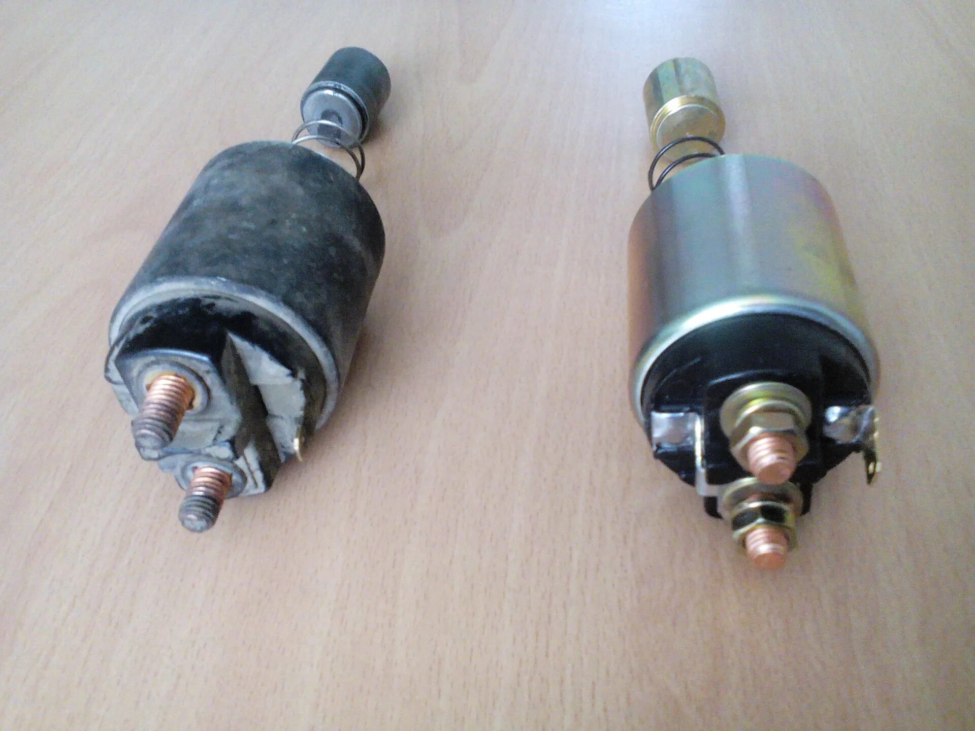 Втягивающее реле митсубиси. 6g72 паджеро 3 втягивающее стартера. стартер montero sport 2. pajero sport 2 стартер. реле втягивающее на t4 2,5 дизель.