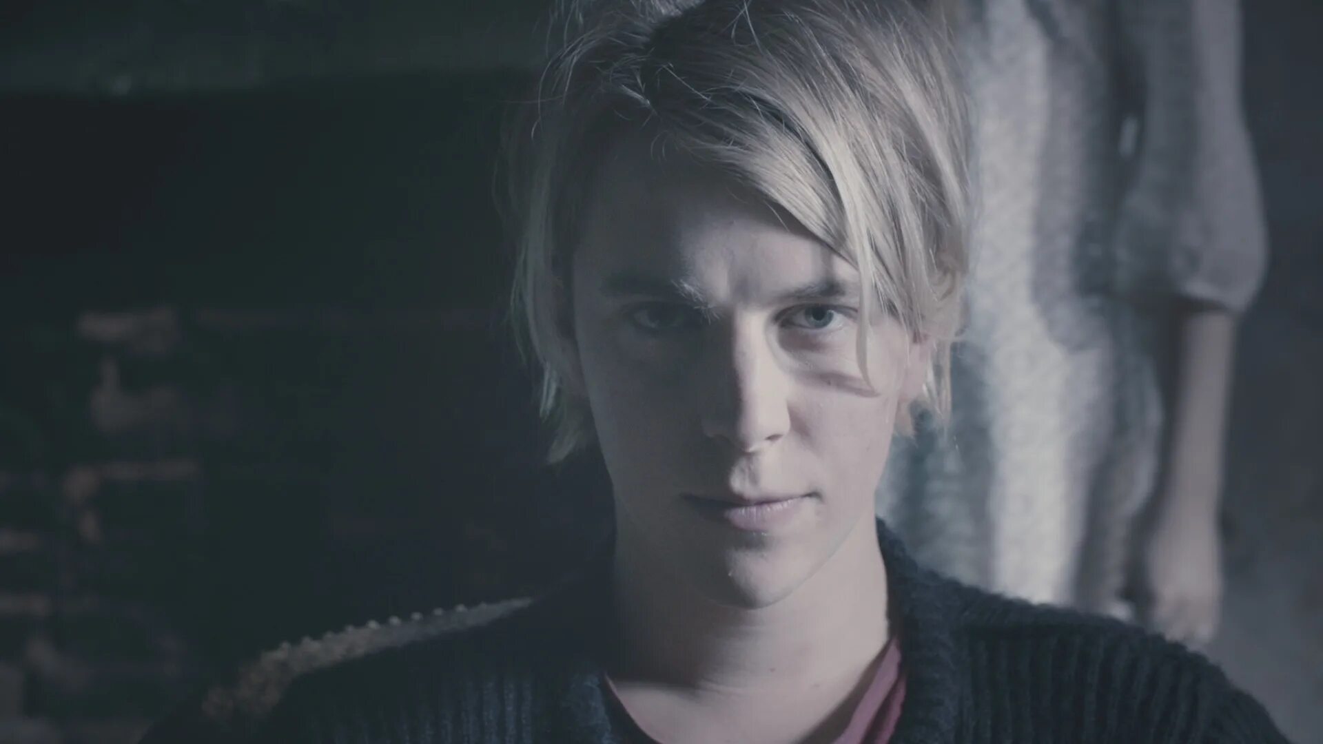 Tom odell friday. Another Love том Оделл. Tom Odell another. Tom Odell Love. Another Love Tom Odell обложка.