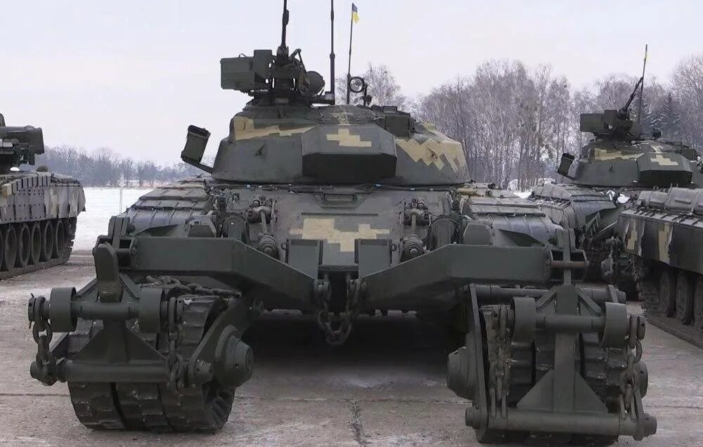 Техника ме. Чертежи старинных мотоциклов. Mini ripsaw гусеницы. Mazak integrex i-150. Наири-1 эвм.