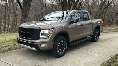 Titan PRO-4X 4D Crew Cab 2020 Nissan Titan Pro-4X Review Ni...