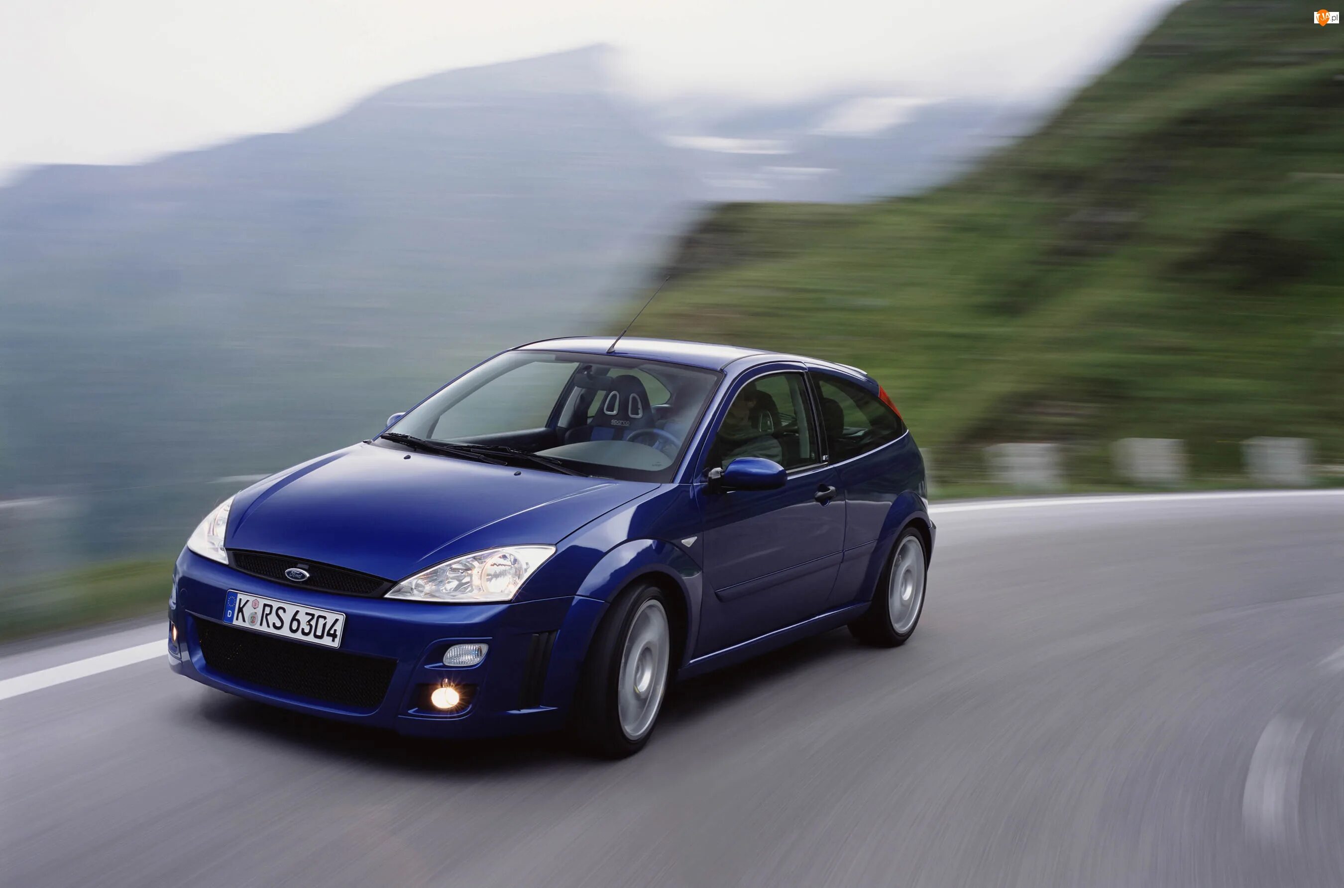 9. Ford focus 1 рестайлинг хэтчбек. Форд фокус хэтчбек 1998. S i focus. Ford focus rs 2003.