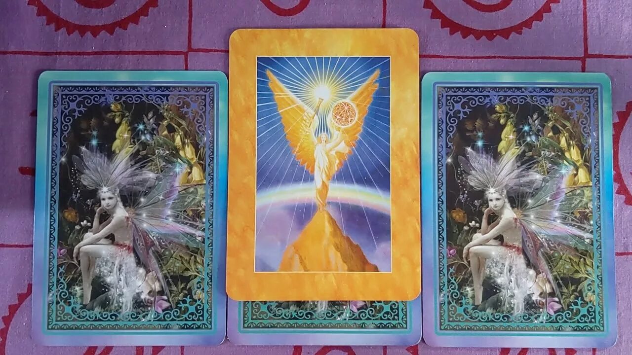 Таро ангел расклады. Таро Angels Tarot. Ангельское Таро Angel Tarot. Оракульное Таро ангелов. Ангельское Таро галерея.