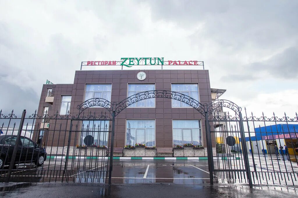 Zaytun ул пехотинцев 5 корп 2 фото Отзывы о ресторане Zeytun Palace (Зейтун Палас) на Дунайском проспекте ТоМесто