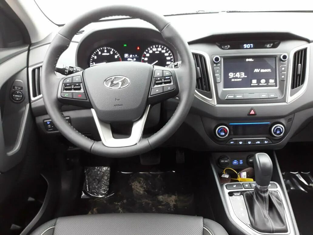 Hyundai creta 2019 1. Тревел комплектация. Хендай крета. Хендай крета комплектация тревел 2018. Hyundai creta 1.
