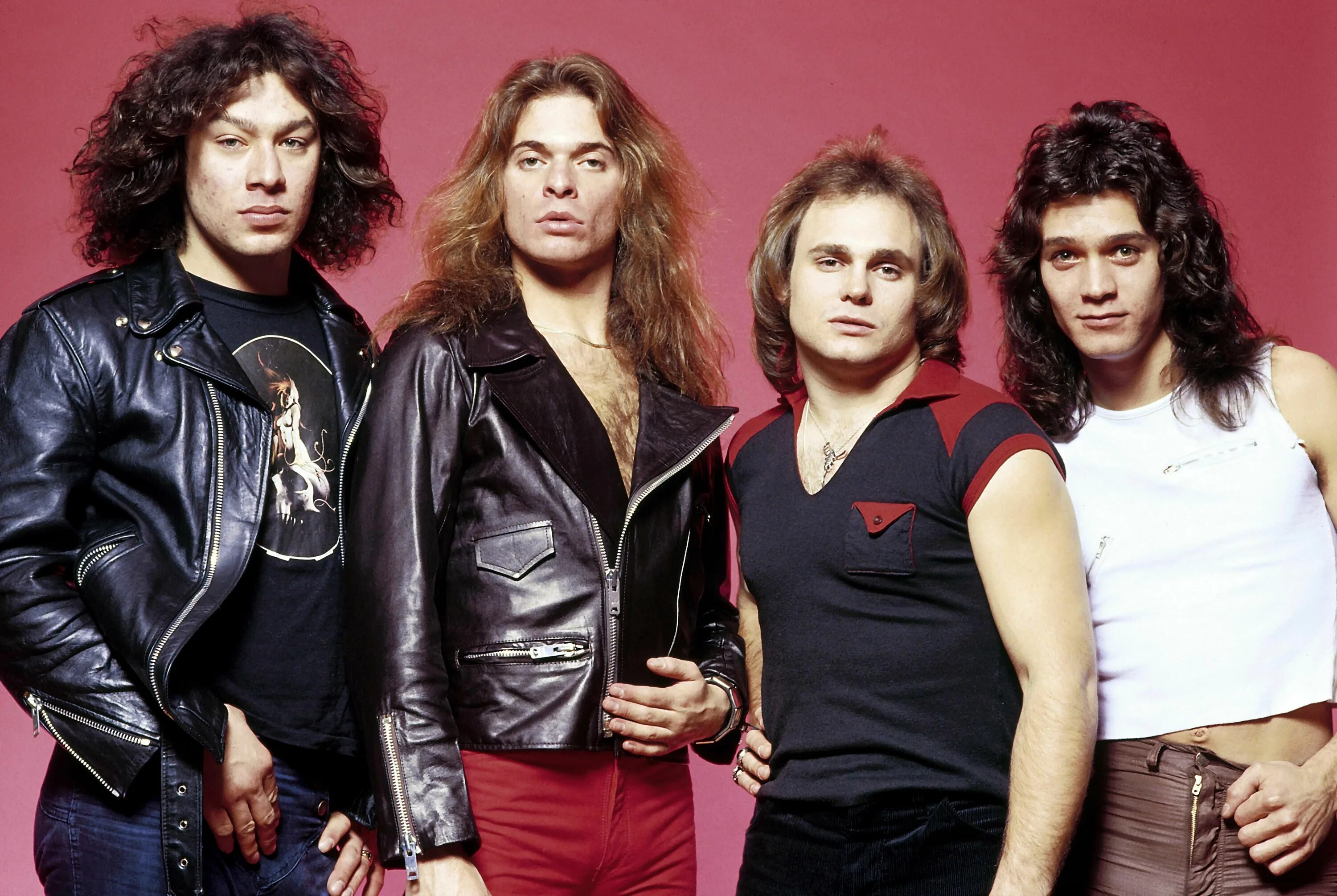 Группа whitesnake 1987. Van halen фото. Слушать песни зарубежных групп. Группа whitesnake 2019. Скорпионс фото группы.
