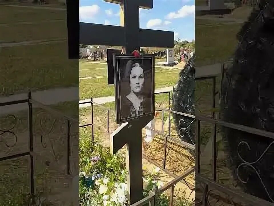 Троекуровское кладбище могилы знаменитостей. Могила нины руслановой на троекуровском кладбище. Троекуровское кладбище могилы знаменитостей. Троекуровское кладбище могилы. Могила нины руслановой на троекуровском кладбище.