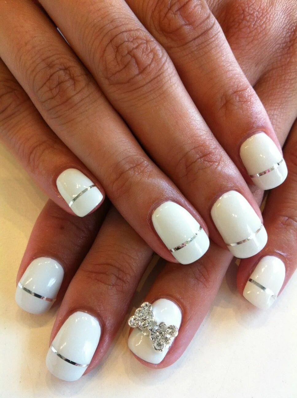 Pin on Nails/Polish/Gel Nails/Shellac Nail designs, Manicure, Silver nails