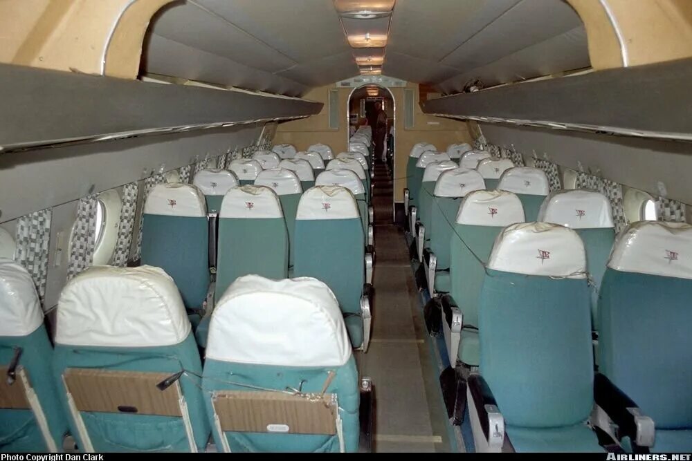 Тогда самолет. Dh106 салон. de havilland dh.106 comet салон. de havilland comet салон. самолет комета салон.