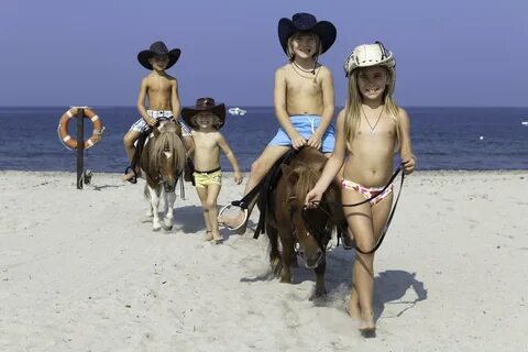 Натуризм