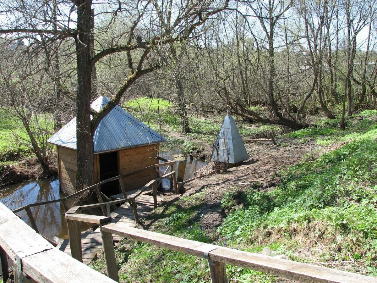 Святой источник святителя Николая Чудотворца. Луканинский колодчик. Источник Николая Чудотворца в Ивановской области. Источник святителя Николая Чудотворца Салаур. Святой источник николая