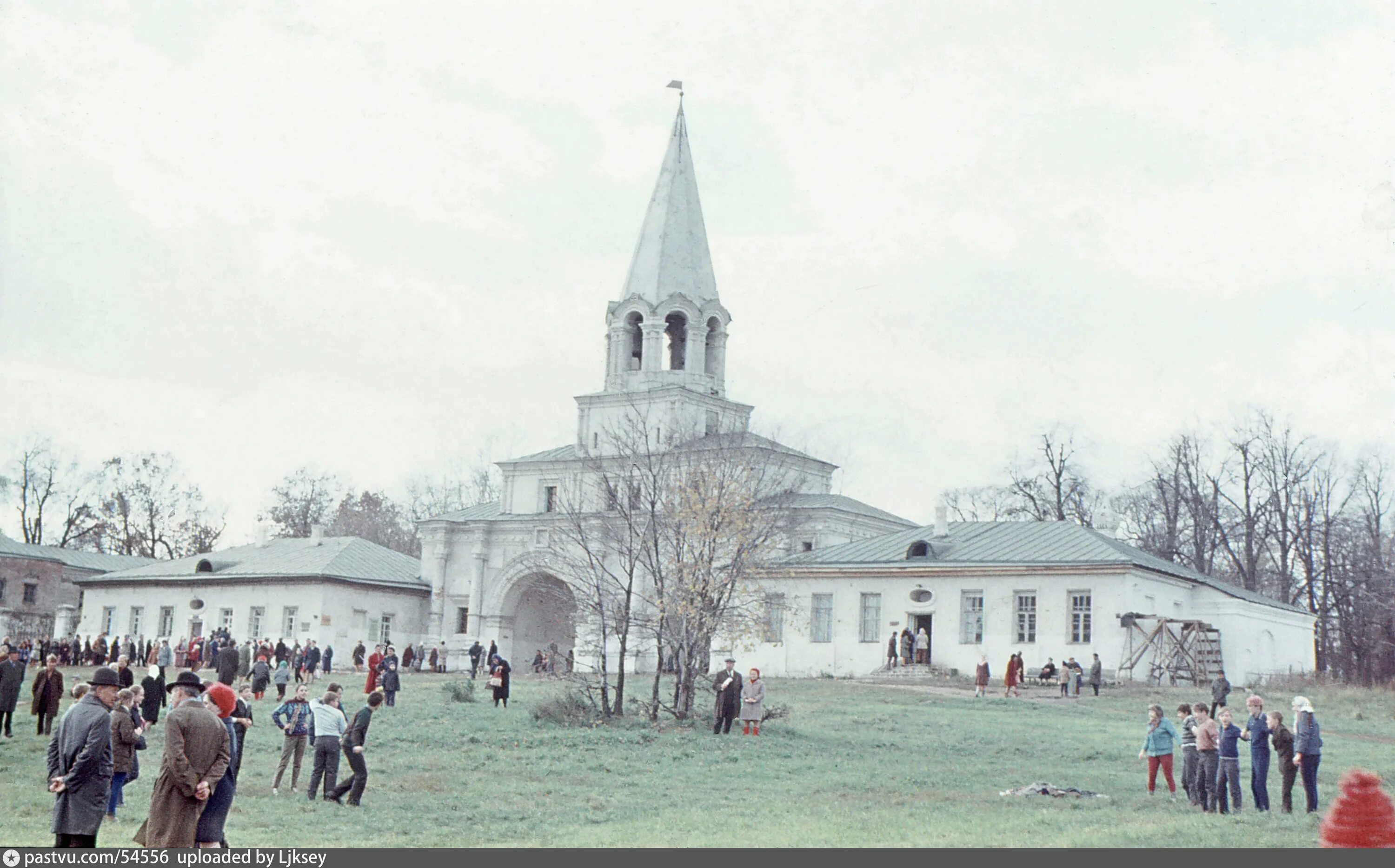 Музей-заповедник Коломенское 1924. Парк Коломенское 1970. Деревня Коломенское Москва. Коломенское село в 1606.