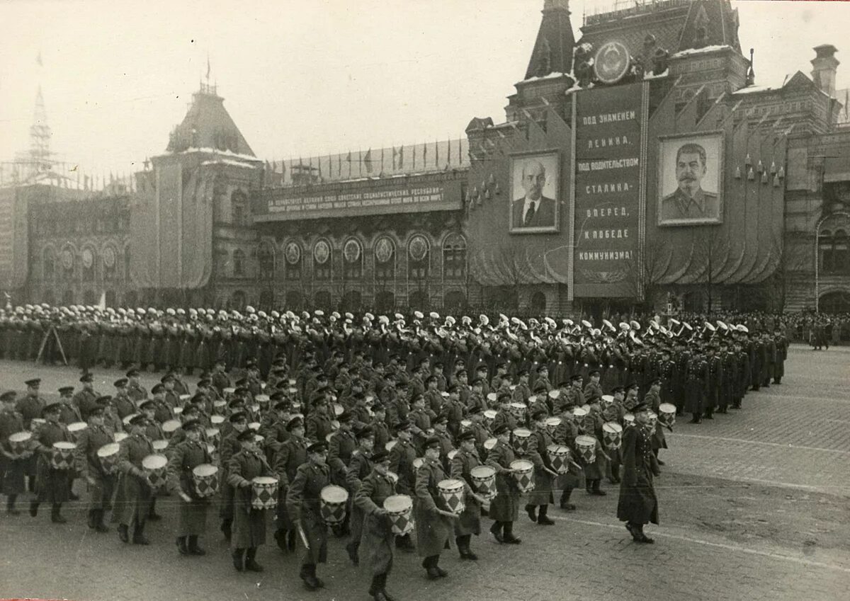 Мавзолей Ленина парад Победы 1945. Парад Победы в Москве 24 июня 1945 г.. ВОВ парад Победы 1945. Парад Победы 1945 оркестр. Военный парад ссср