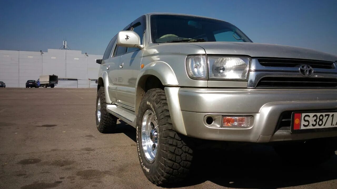 Дром продажа тойота сурф. Hilux Surf 2000. Toyota Hilux Surf 3.4. Toyota Hilux Surf (3g). Toyota Hilux Surf 2000.