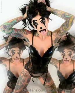 Angela Mazzanti Nude OnlyFans Leaks.