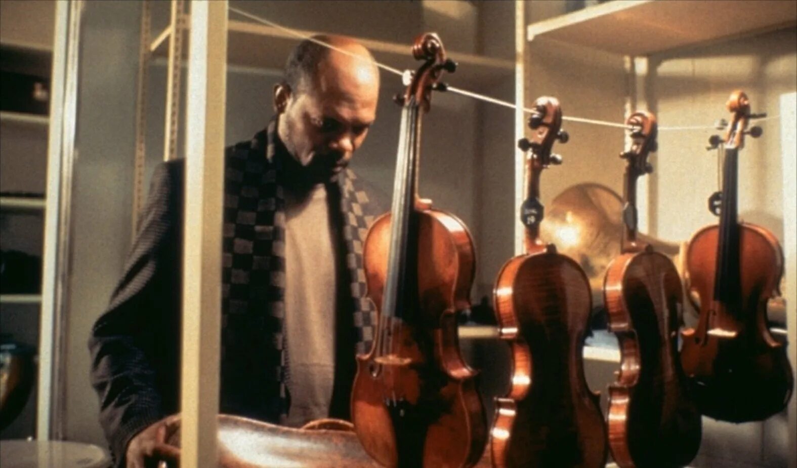 Красная скрипка / le violon rouge (1998). Красная скрипка 1998