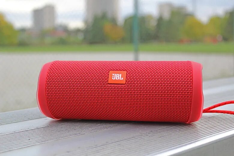 Обзор jbl flip. JBL Flip 4. JBL Flip 5. JBL Flip 1 2013. JBL Flip 4 наушники.