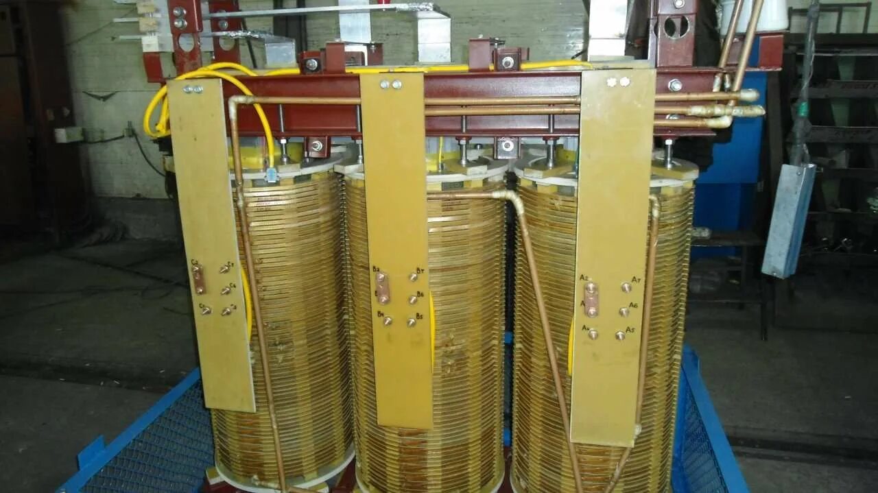 Трансформатор тсз 4. Трансформатор тсз-400/10. трансформатор тсз 400. трансформатор тсз-10. трансформатор тсз 400 6/0.4.