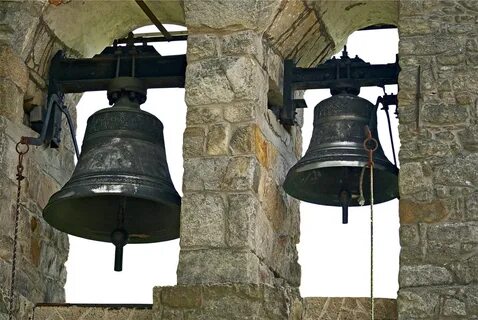 Has the bell