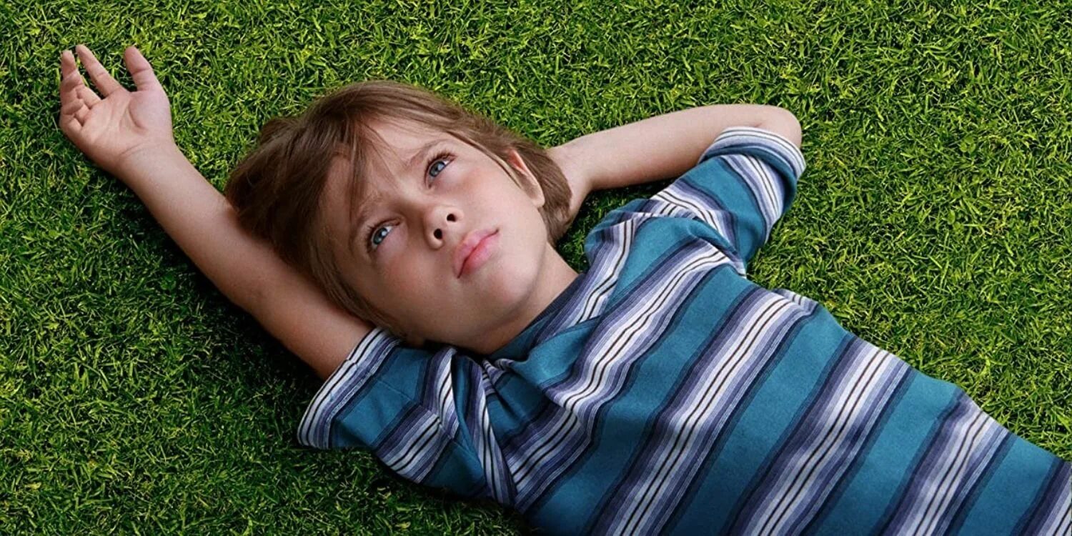 1 аэропорты 2 отрочество 3 понявший. Boyhood 2014 Итан Хоук.