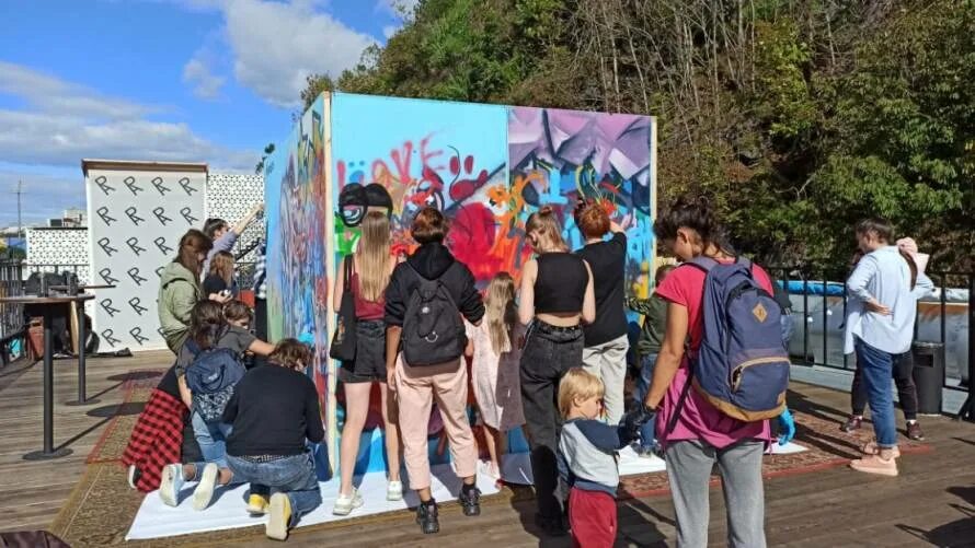 Мастер классы по граффити. Граффити пати. Мастер класс по граффити. Мастер класс по граффити. Мастер класс по граффити.