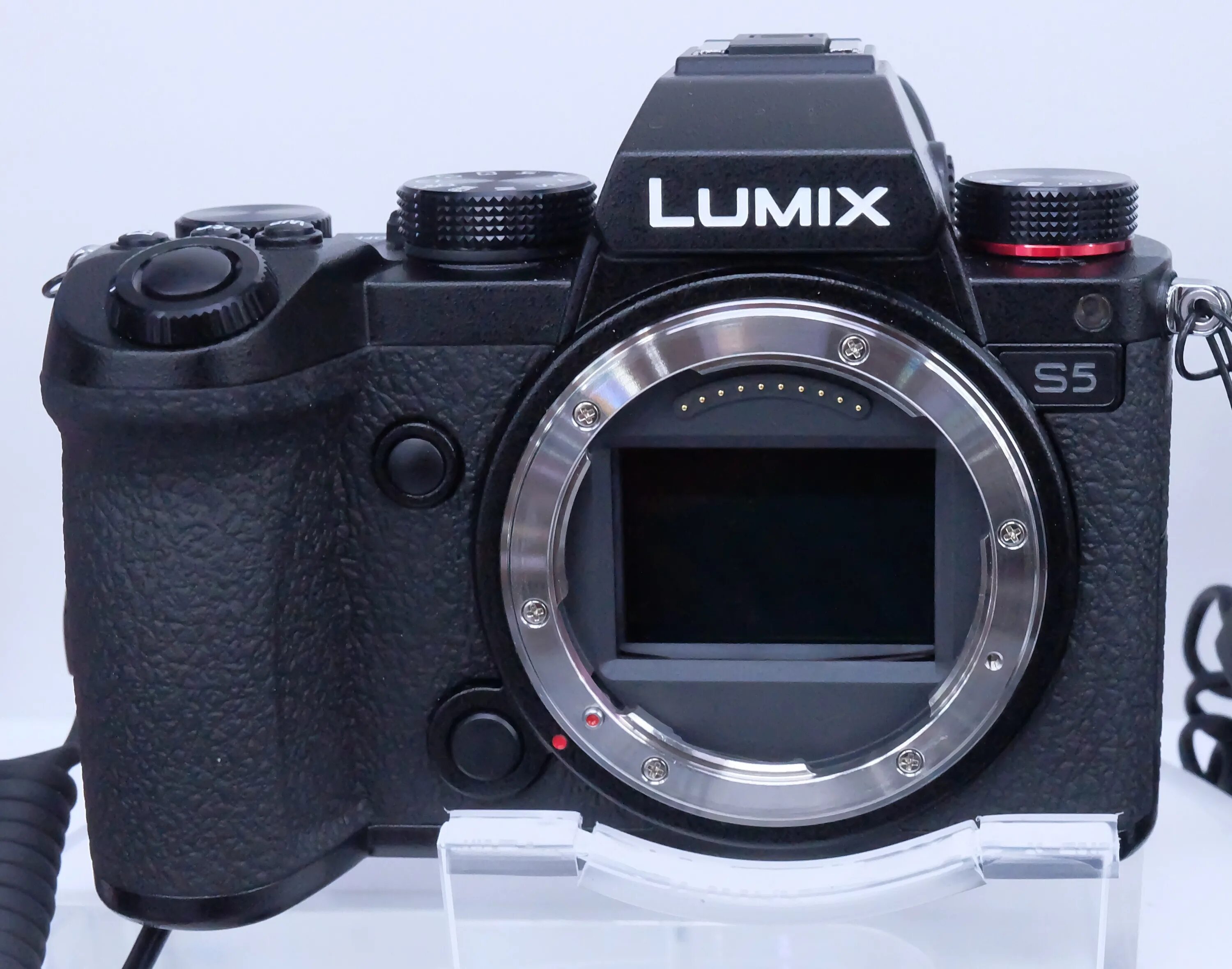 Panasonic dc s5. Lumix DC-s5. Мыльница Панасоник Люмикс DC s5. Nikon ZF против Panasonic Lumix DC-s5 II. Кнопки Playback Panasonic DC-s5.