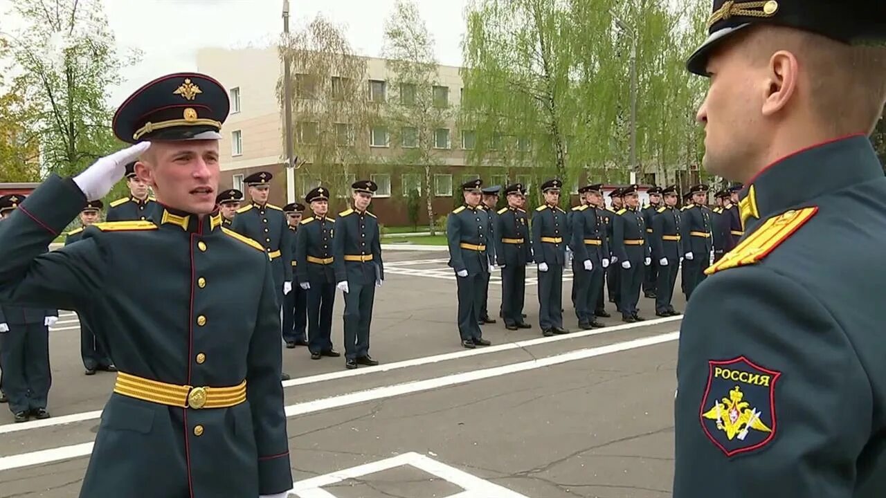 Институт офицеров. Вас им буденного санкт-петербург 2025 выпуск офицеров. военная академия связи выпуск. выпускники военных вузов. выпускник военного института.